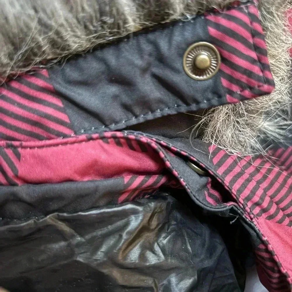 🖤❤️ALPINE DESIGN QUILTED PUFFER BUFFALO CHECK DOWN FILLED HOODIE VEST SIZE XL - Picture 11 of 12